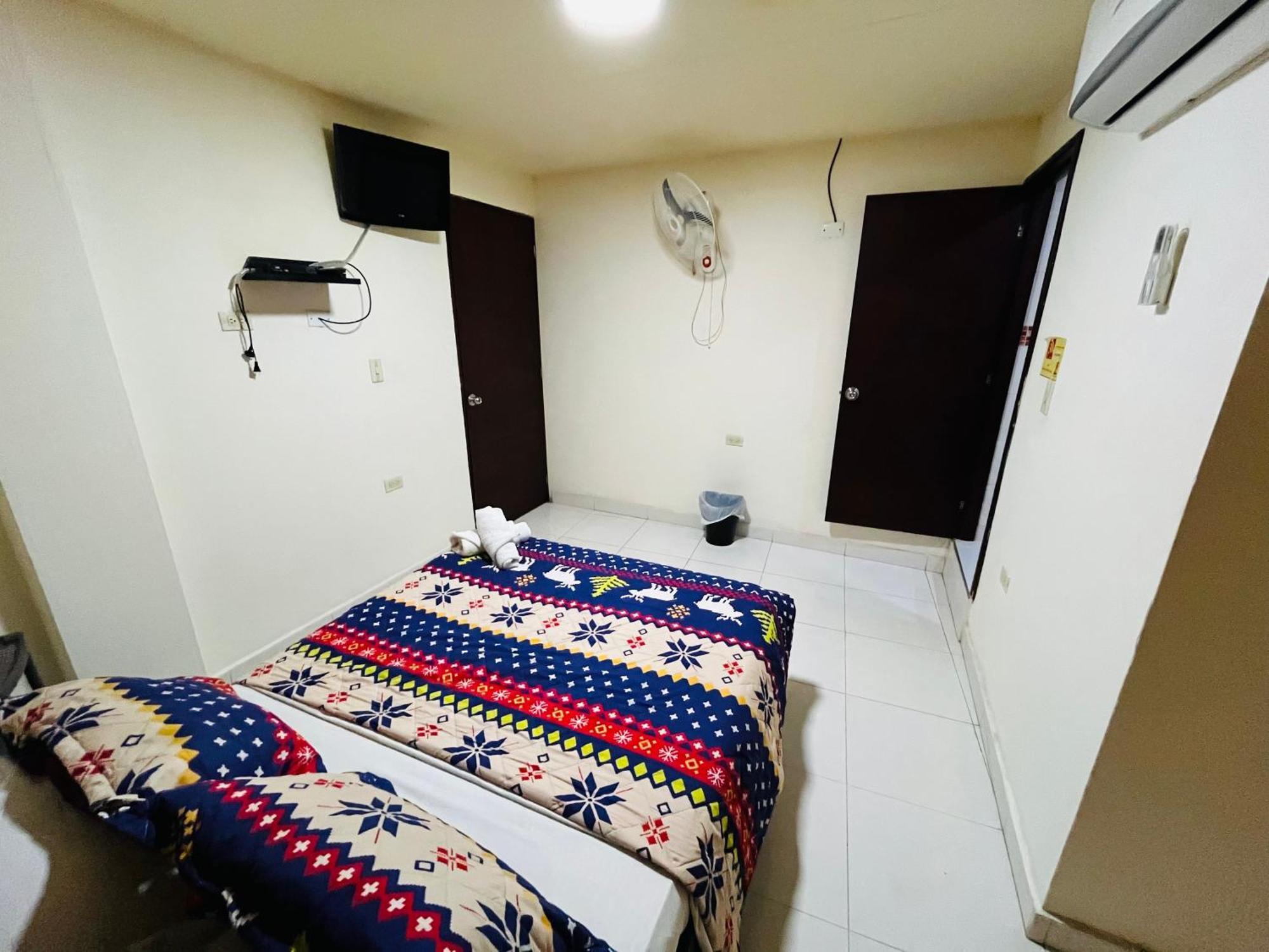 Merkezi Saray Villavieja Exteriör bild